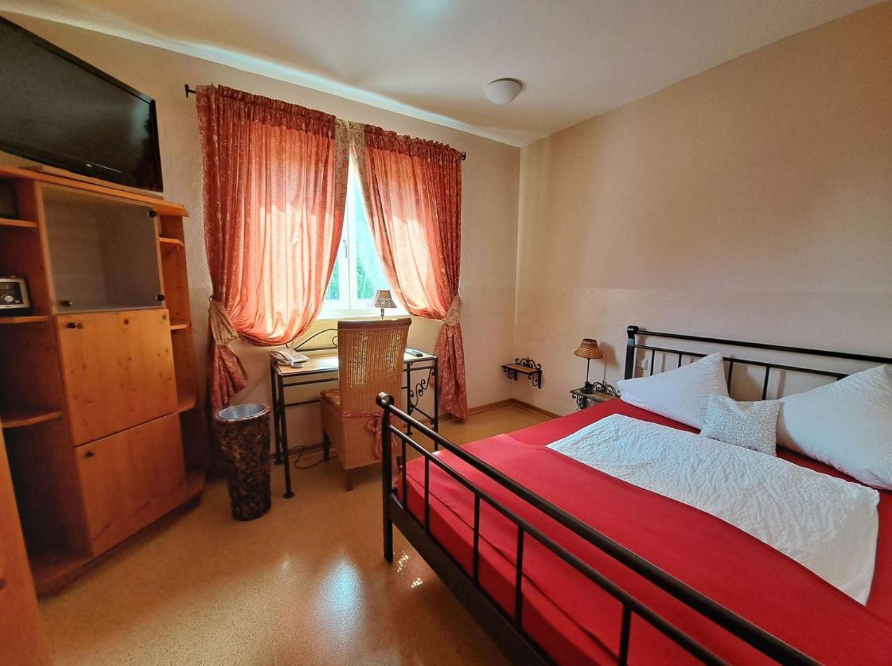 Mediterran Hotel Juwel Karlstein am Main Экстерьер фото